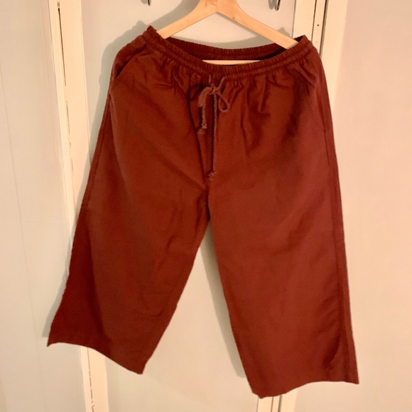 Evolverie Chocolate Brown Wide Leg Cropped Pant - NWOT - L - Picture 1 of 3